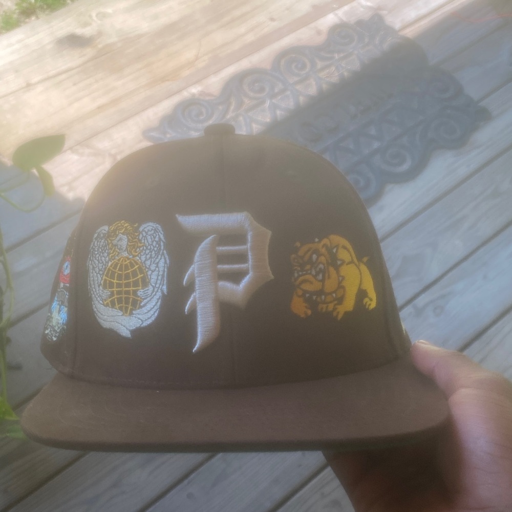 SnapBack Brown Cap with Embroidered Patches